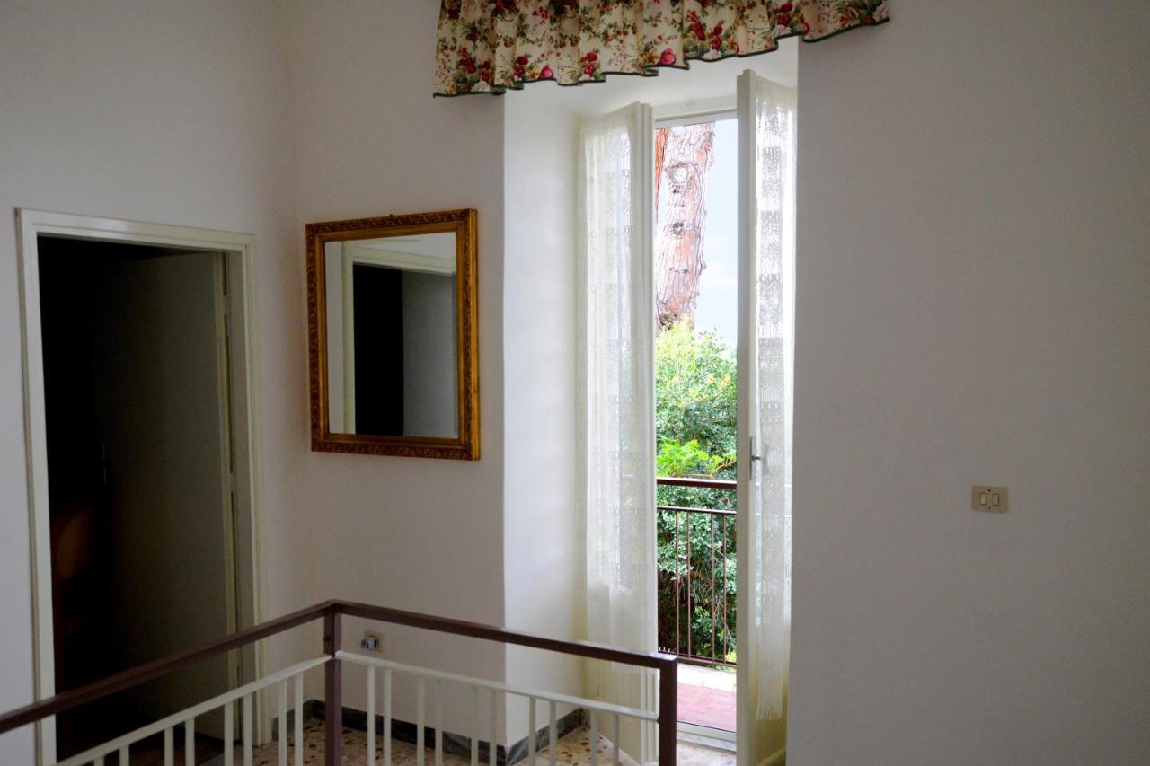 A Casa Di Carla Apartment แตร์ราชินา ภายนอก รูปภาพ